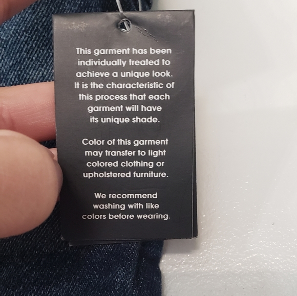 Celebrity Pink Curvy Hi-Rise The Deb Distressed Cutoff Shorts Size 1/25 … - Picture 5 of 8